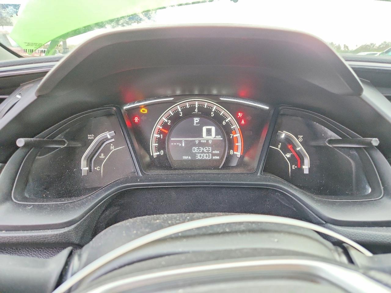 2017 HONDA CIVIC LX photo 9