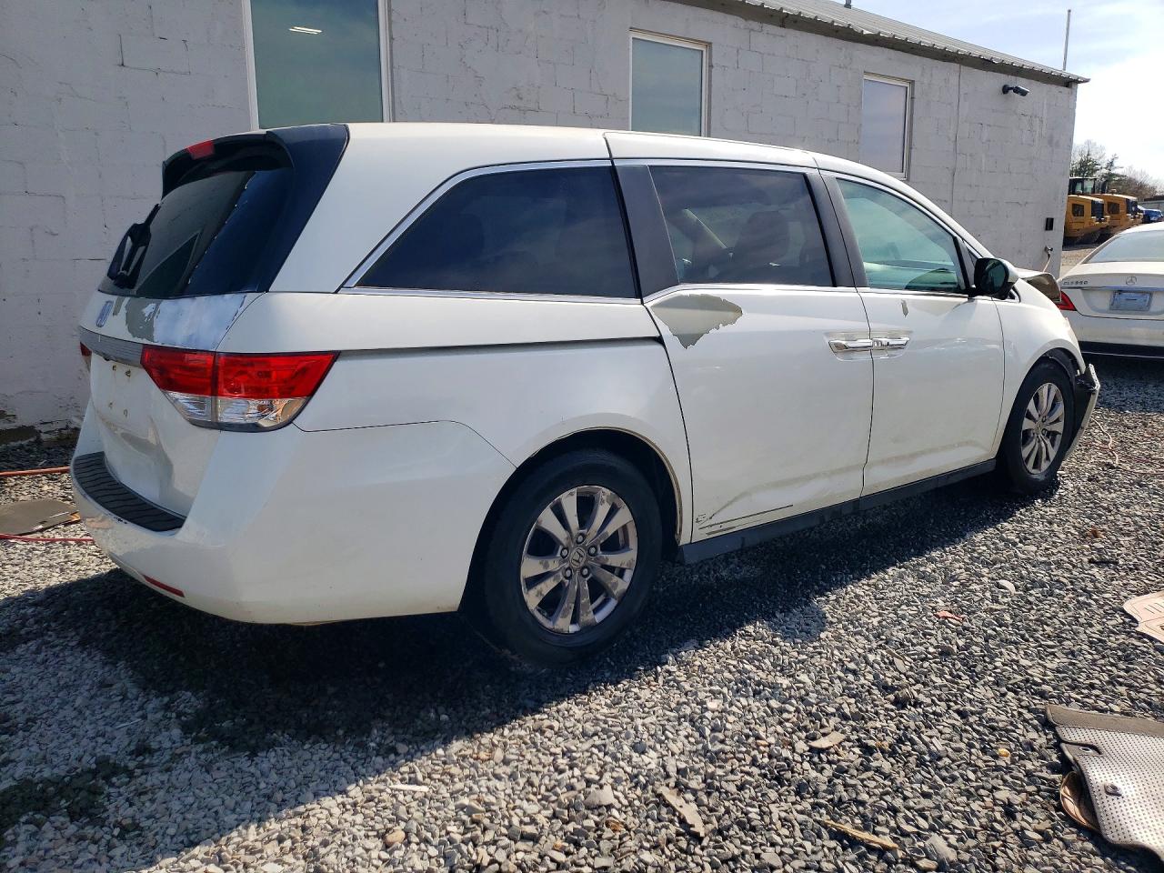 2014 HONDA ODYSSEY EX photo 5