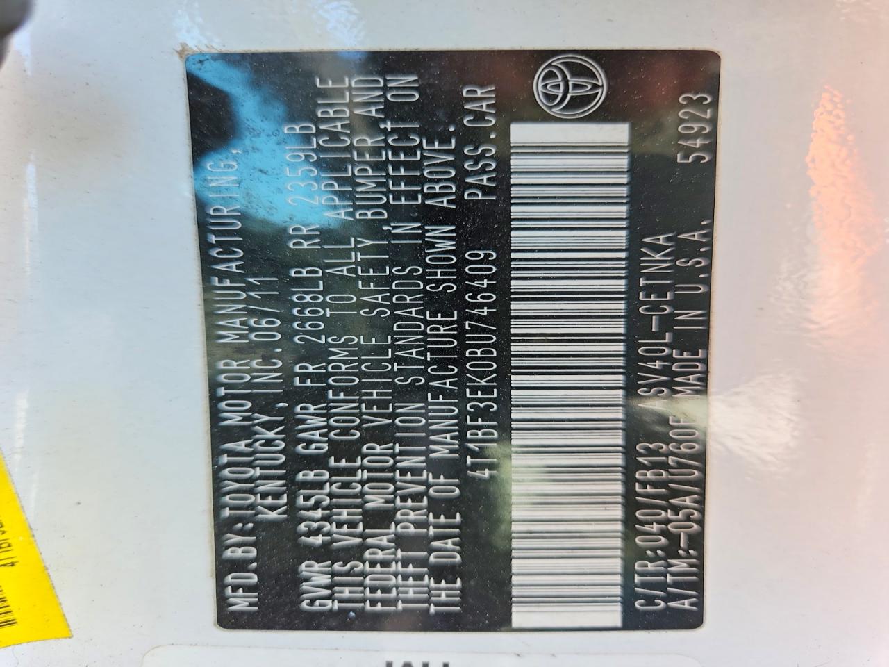 2011 TOYOTA CAMRY LE photo 34