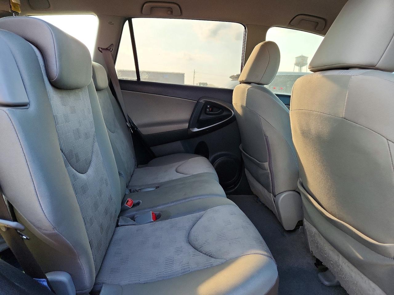 2009 TOYOTA RAV4 BASE photo 31
