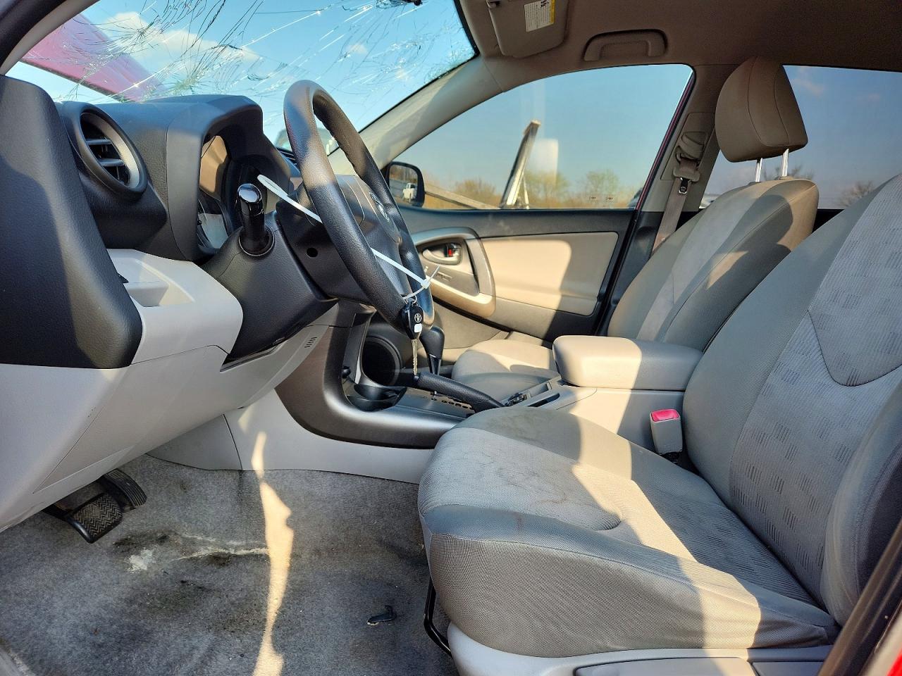 2009 TOYOTA RAV4 BASE photo 19