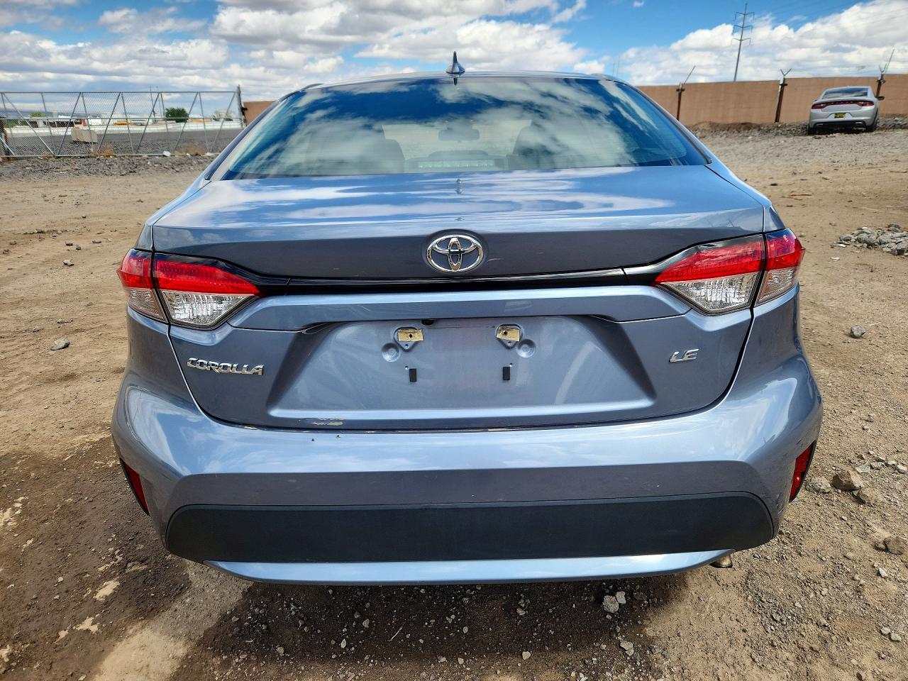 2021 TOYOTA COROLLA LE photo 11