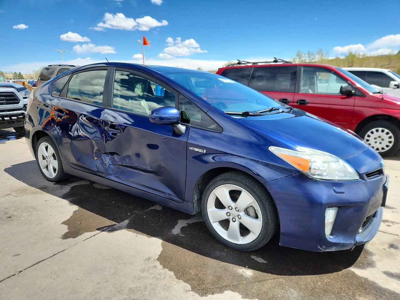 2014 TOYOTA PRIUS FIVE photo 10