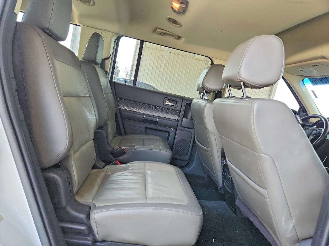 2016 FORD FLEX SEL photo 21