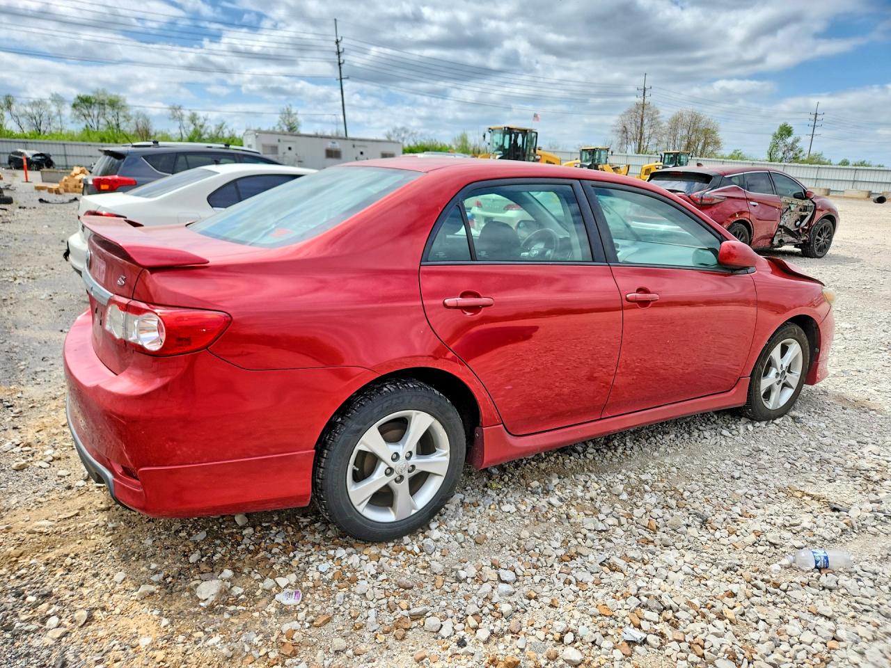 2013 TOYOTA COROLLA S photo 5