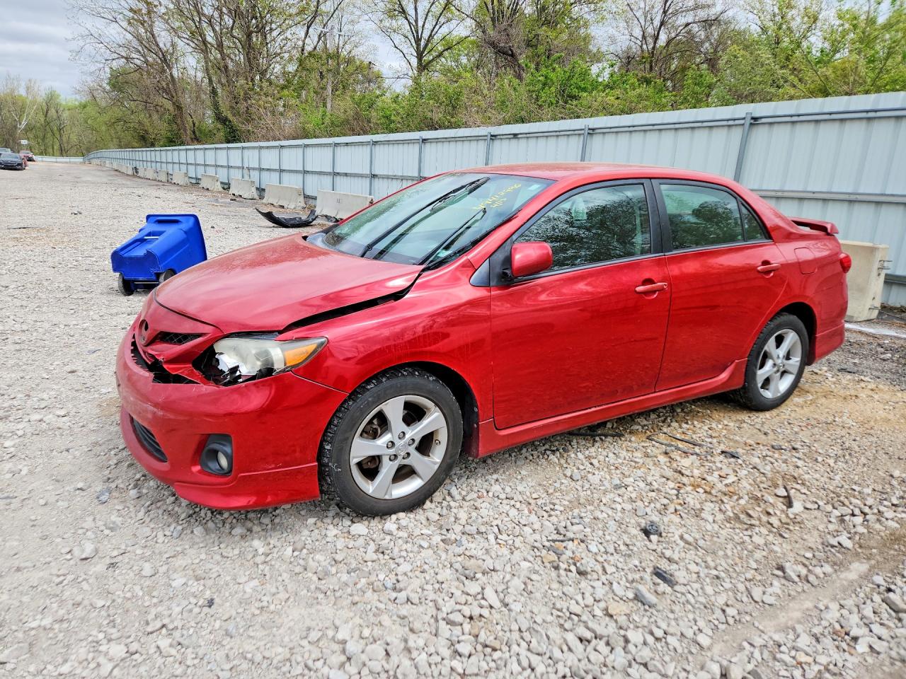 2013 TOYOTA COROLLA