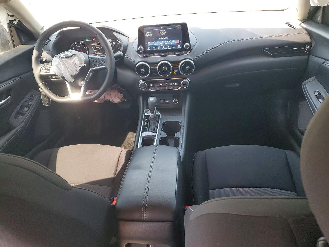 2025 NISSAN SENTRA SV photo 8