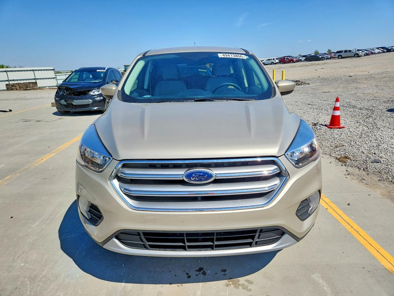 2017 FORD ESCAPE SE photo 9