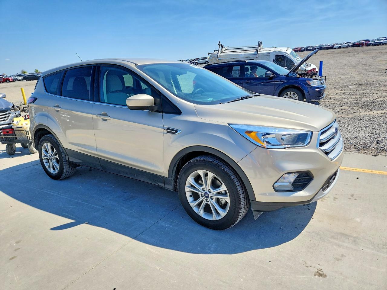2017 FORD ESCAPE SE photo 7