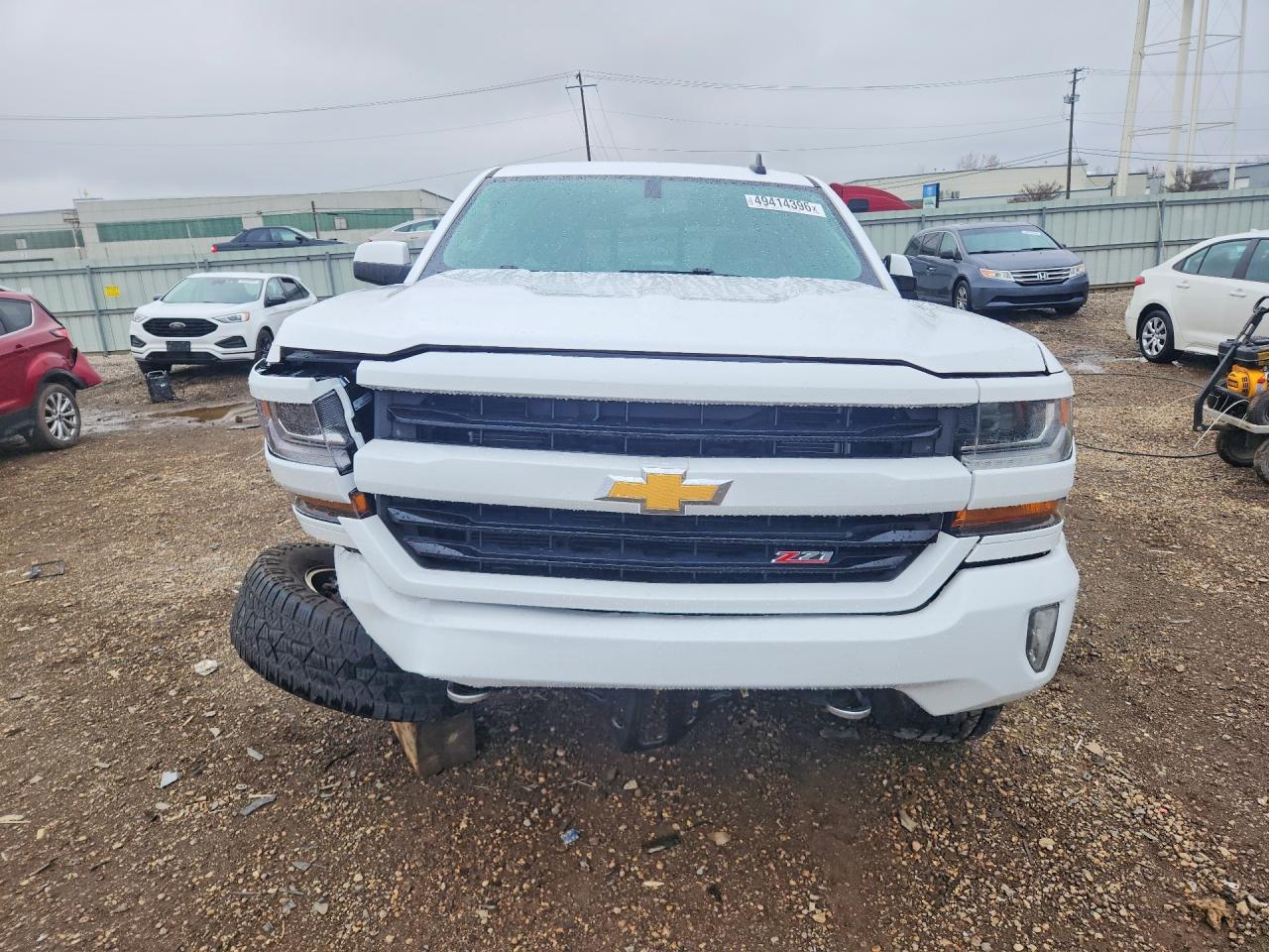 2017 CHEVROLET SILVERADO K1500 LT photo 5