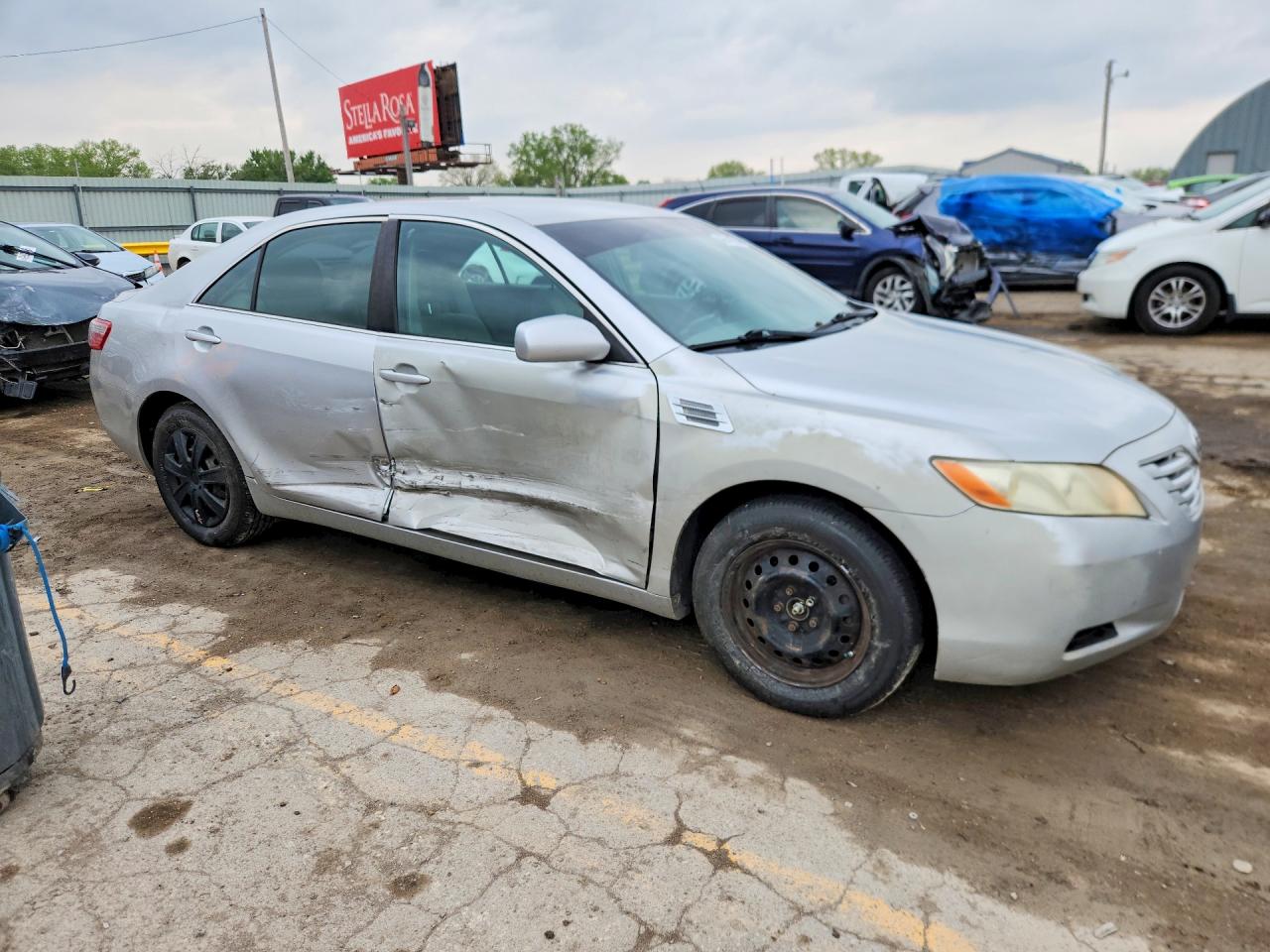 2008 TOYOTA CAMRY LE photo 7