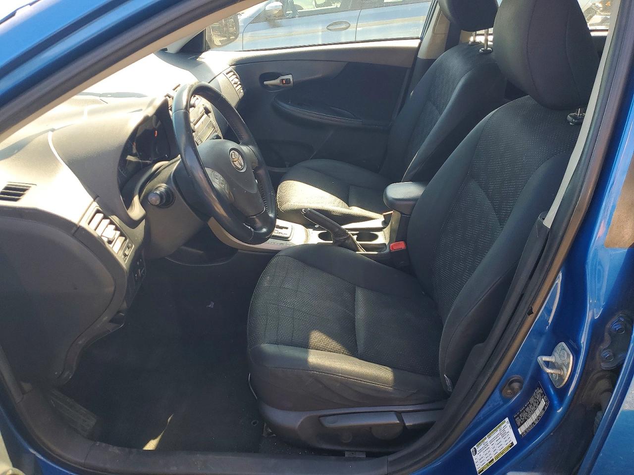 2009 TOYOTA COROLLA S photo 19