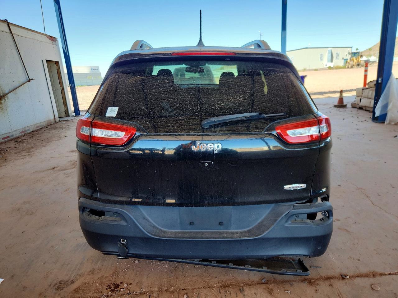 2017 JEEP CHEROKEE LATITUDE photo 11
