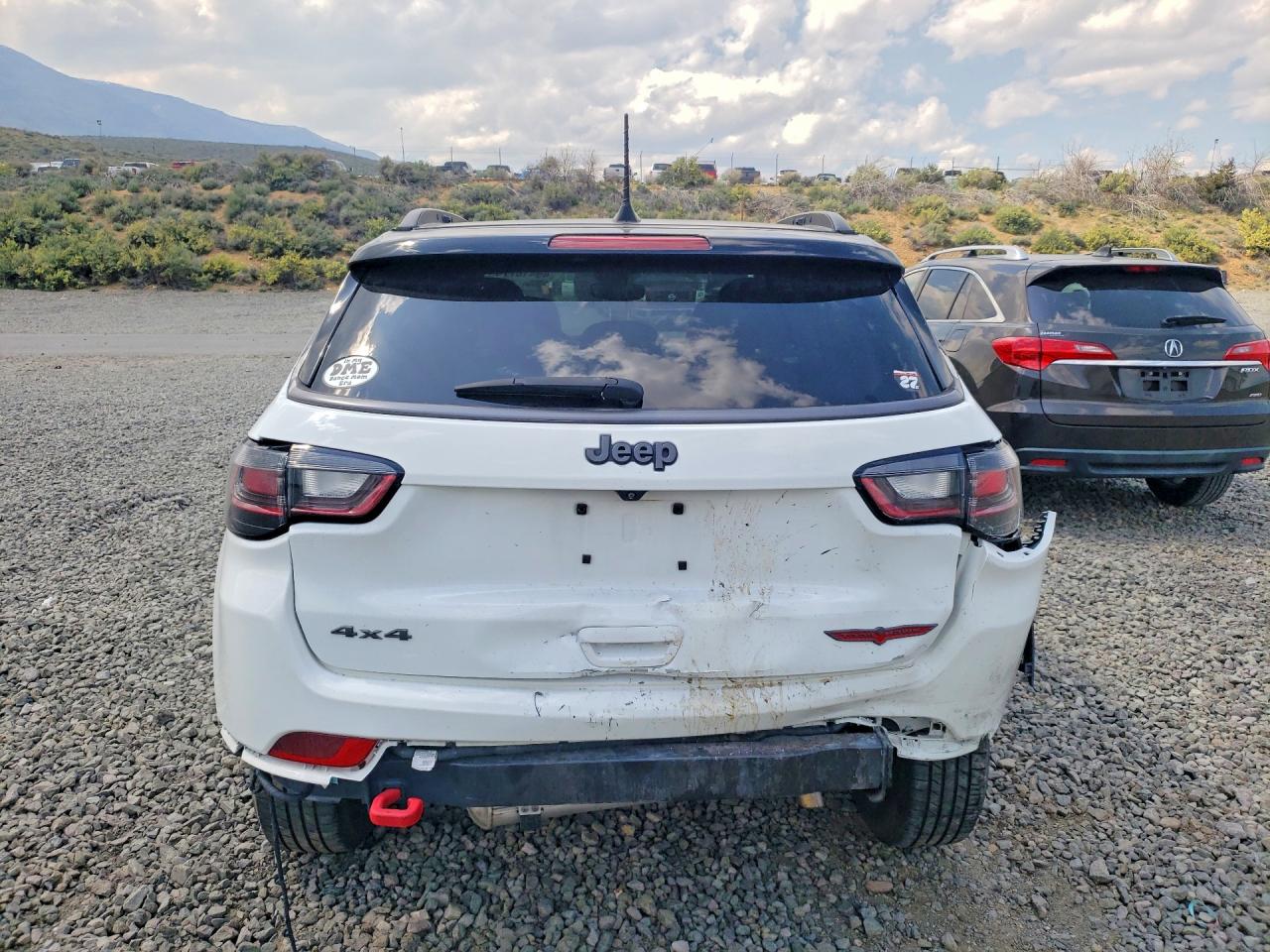 2022 JEEP COMPASS TRAILHAWK photo 16