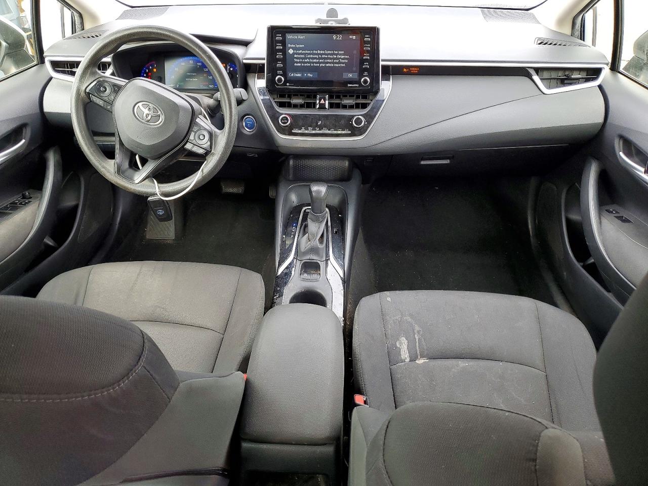 2021 TOYOTA COROLLA LE photo 15