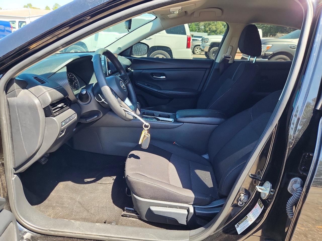 2024 NISSAN SENTRA SV photo 13