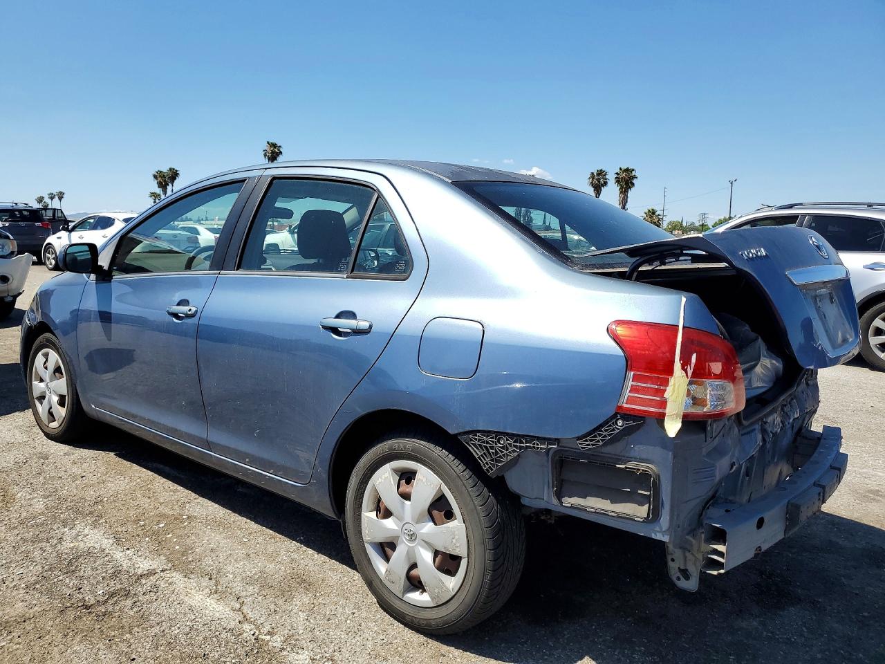 2008 TOYOTA YARIS BASE photo 2