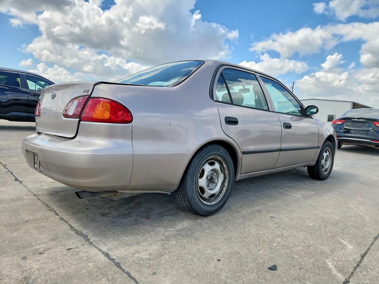 2000 TOYOTA COROLLA VE photo 7
