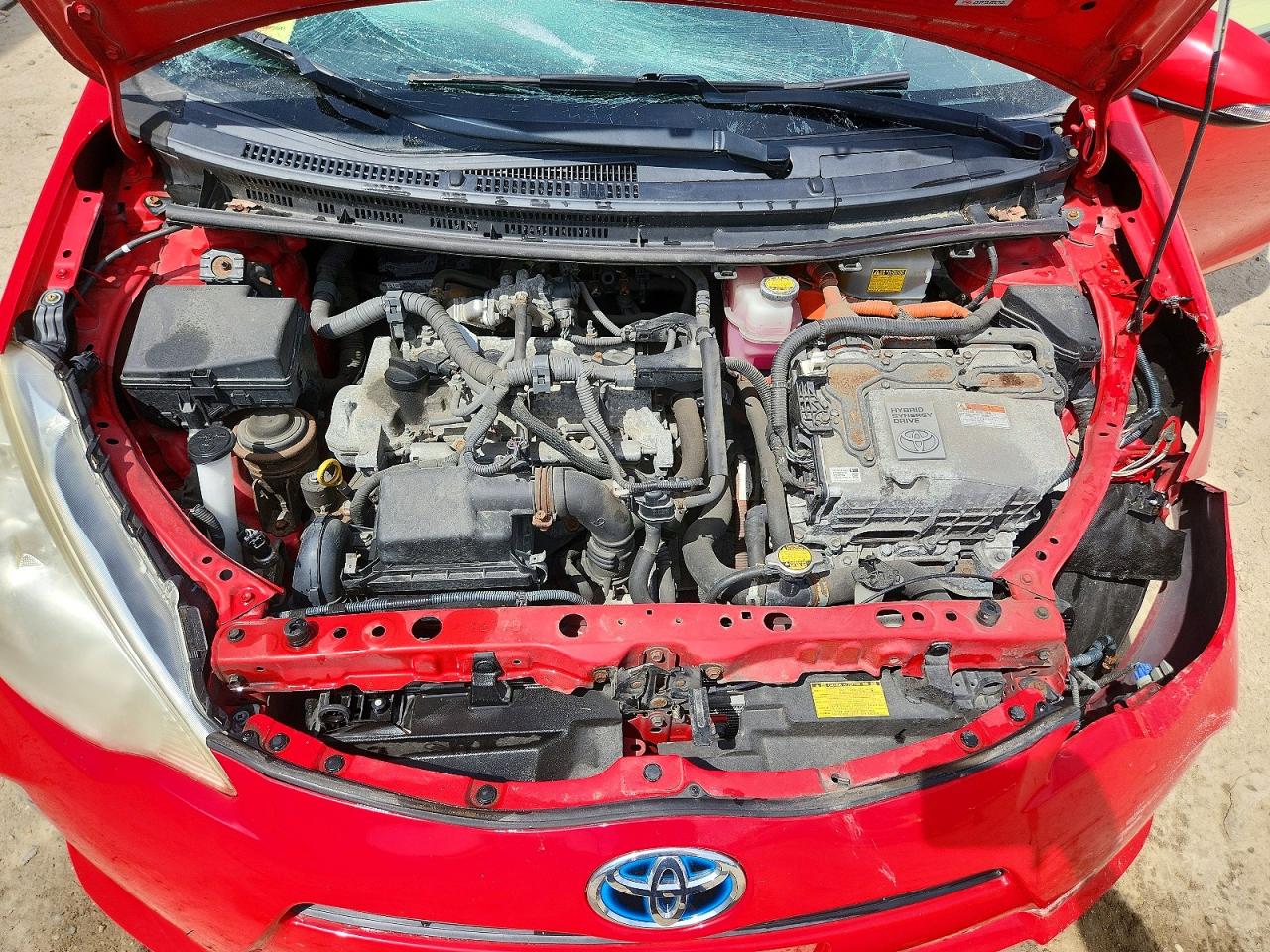 2013 TOYOTA PRIUS C THREE photo 31