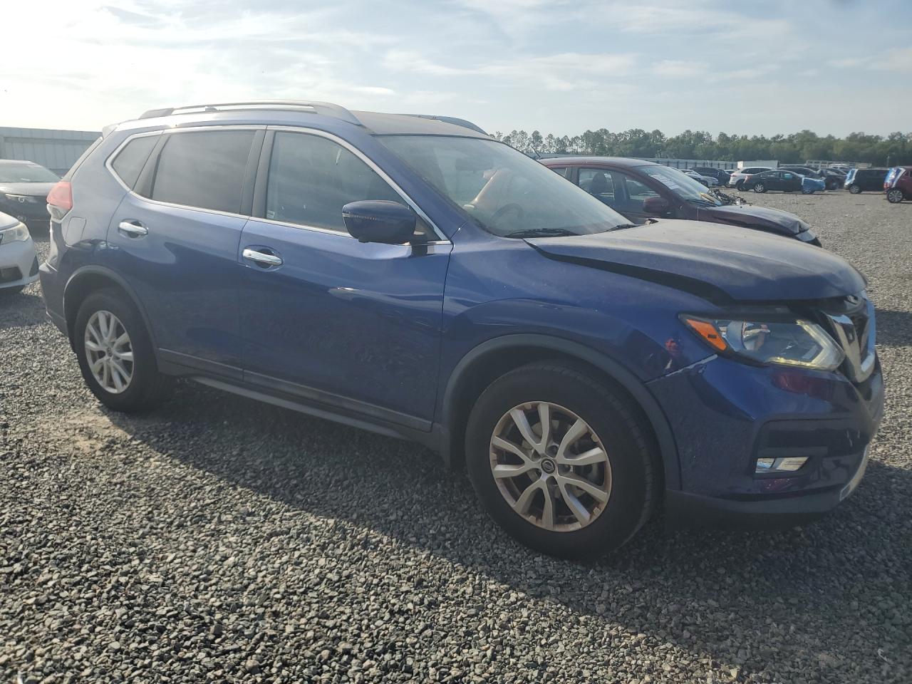 2018 NISSAN ROGUE SV photo 10