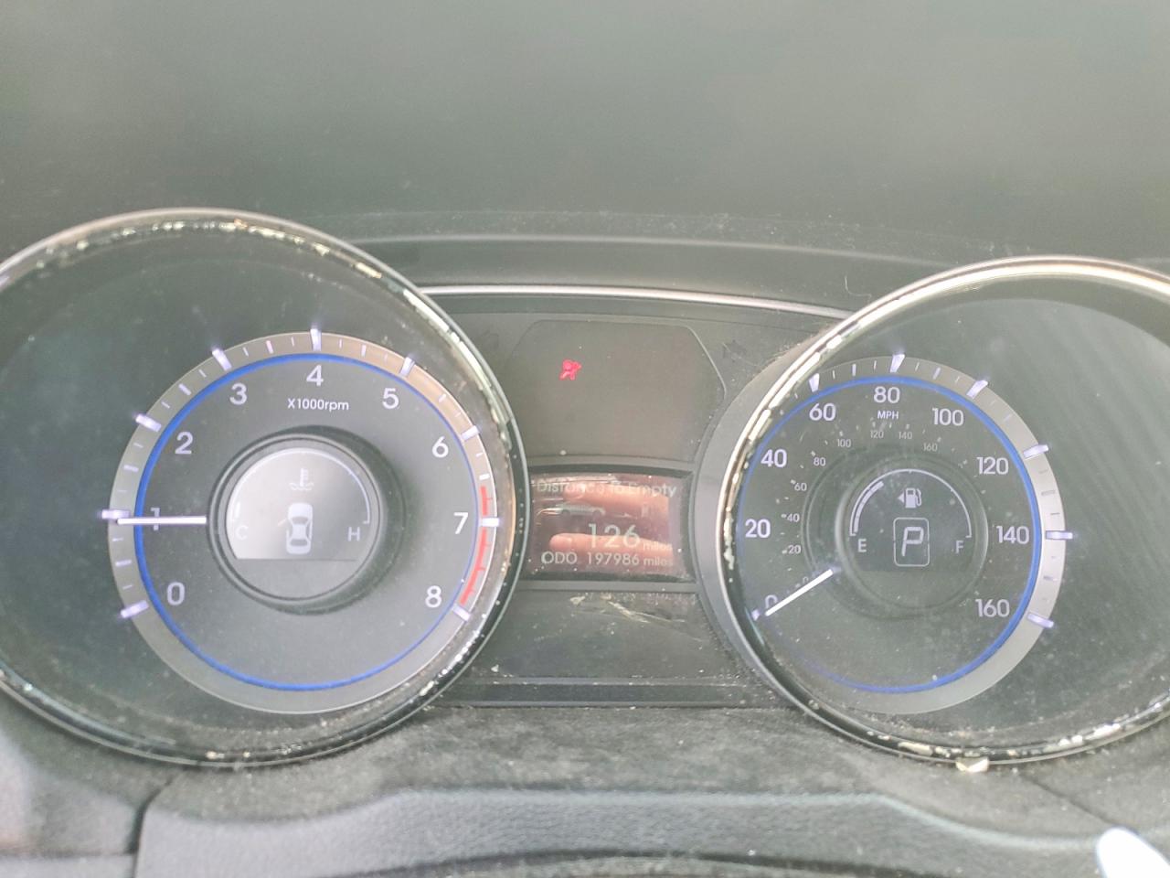 2013 HYUNDAI SONATA SE photo 25