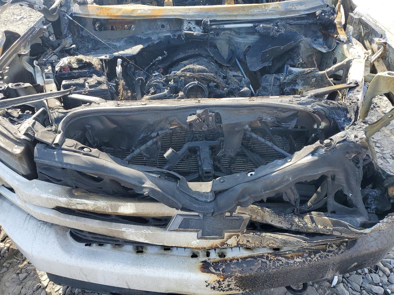 2020 CHEVROLET SILVERADO K1500 RST photo 11