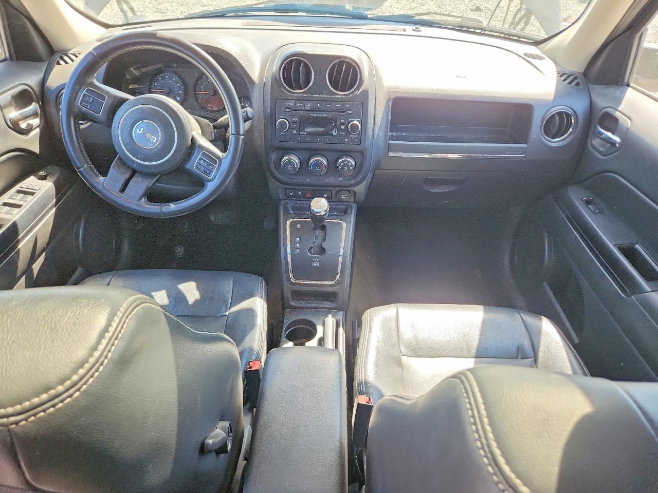 2017 JEEP PATRIOT LATITUDE photo 22