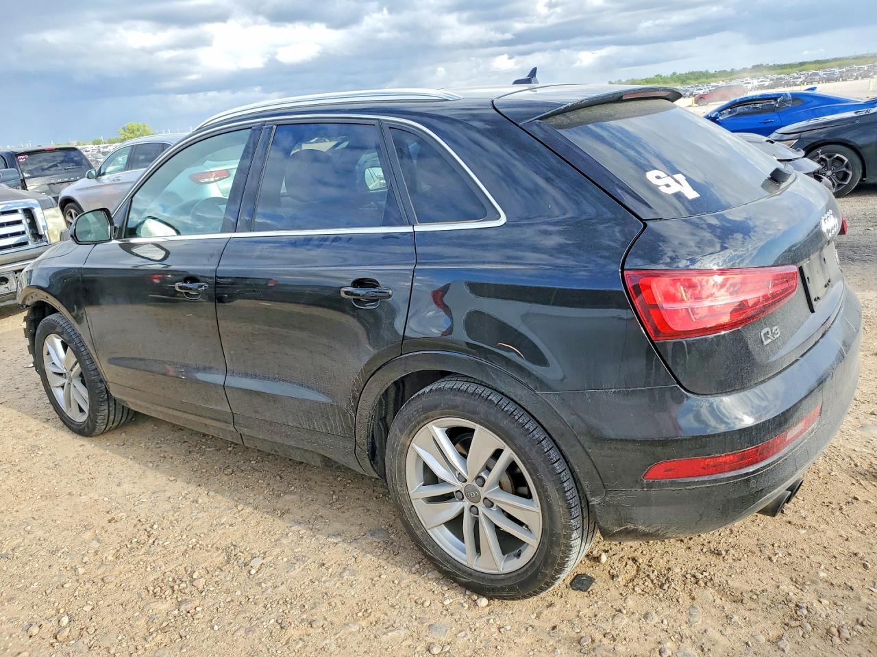 2018 AUDI Q3 PREMIUM PLUS photo 3