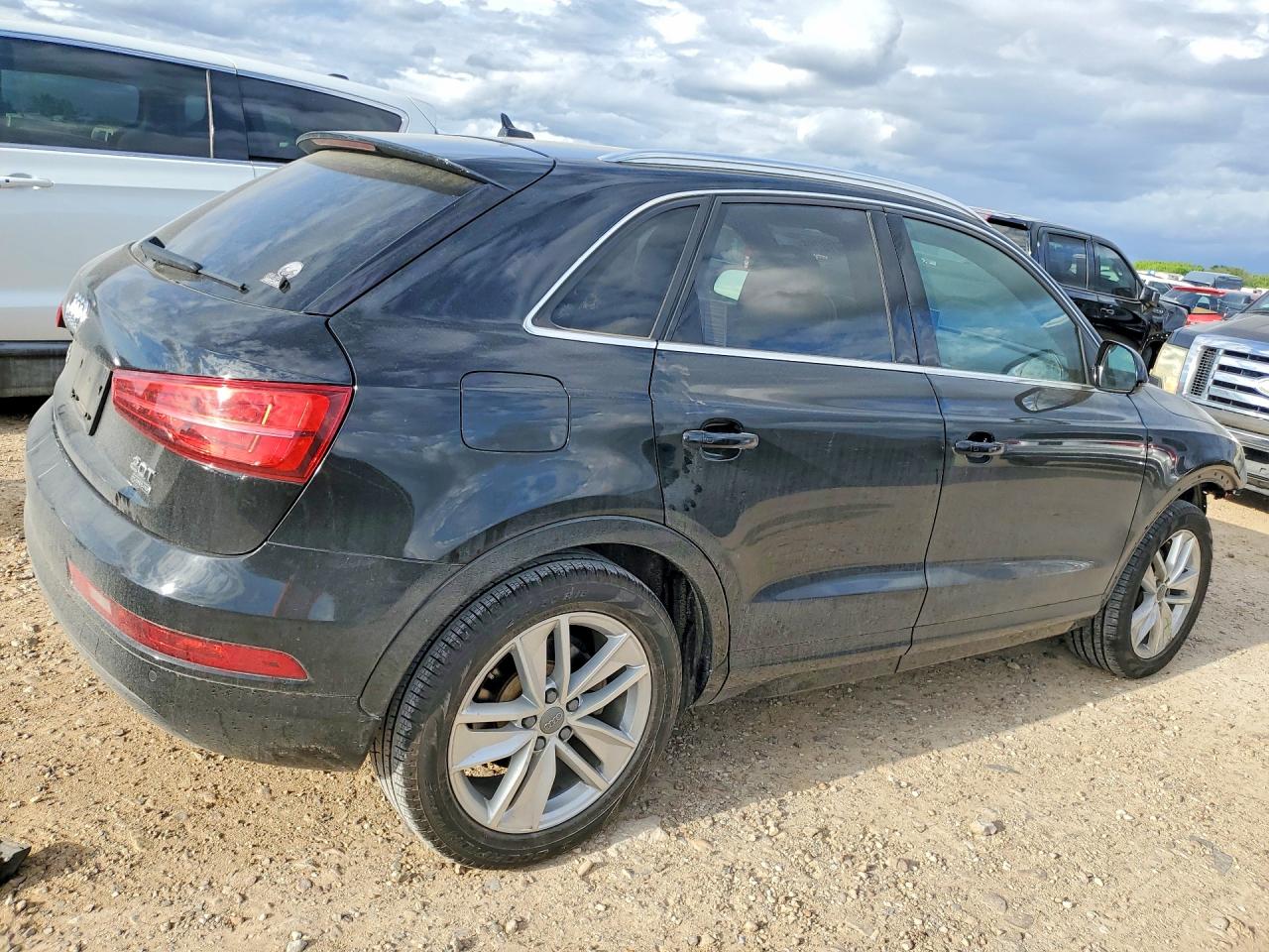 2018 AUDI Q3 PREMIUM PLUS photo 5
