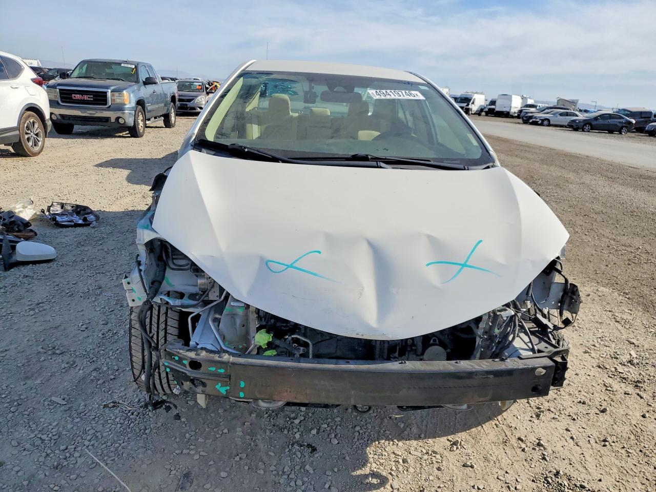 2017 TOYOTA COROLLA LE photo 9