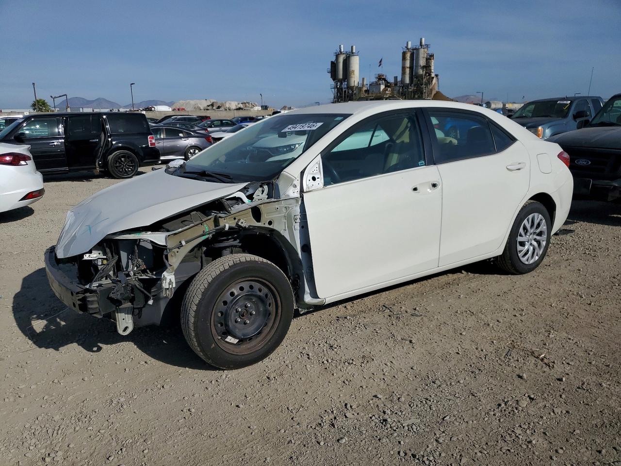 2017 TOYOTA COROLLA