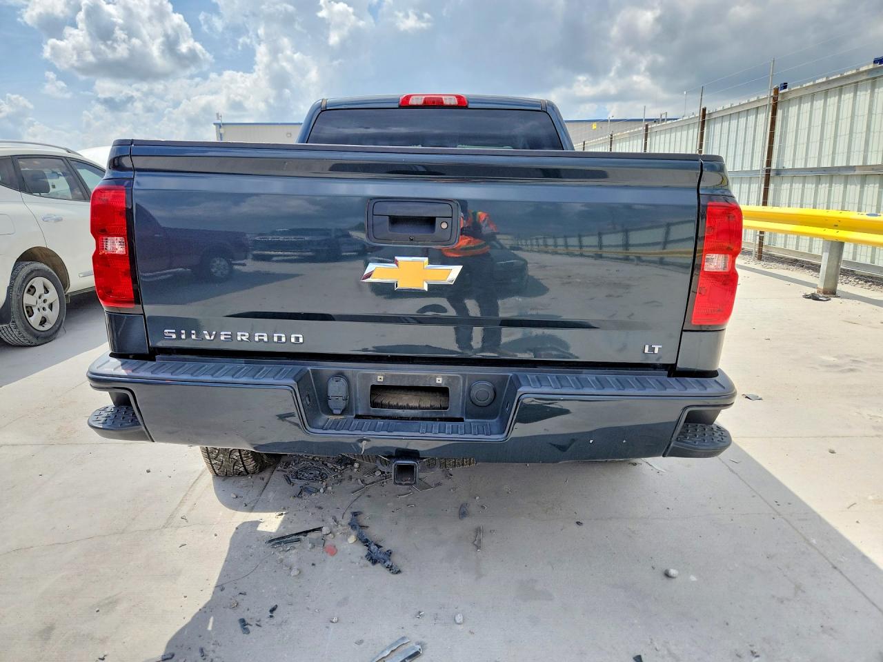 2018 CHEVROLET SILVERADO K1500 LT photo 6