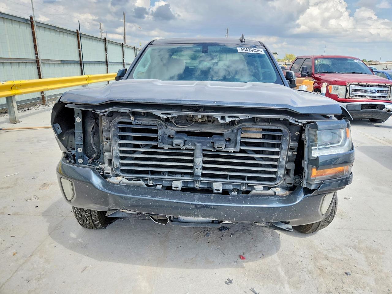 2018 CHEVROLET SILVERADO K1500 LT photo 5