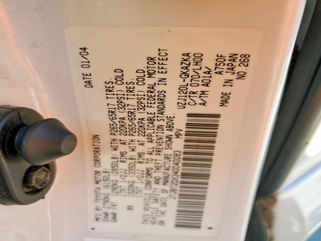 2004 LEXUS GX 470 photo 37
