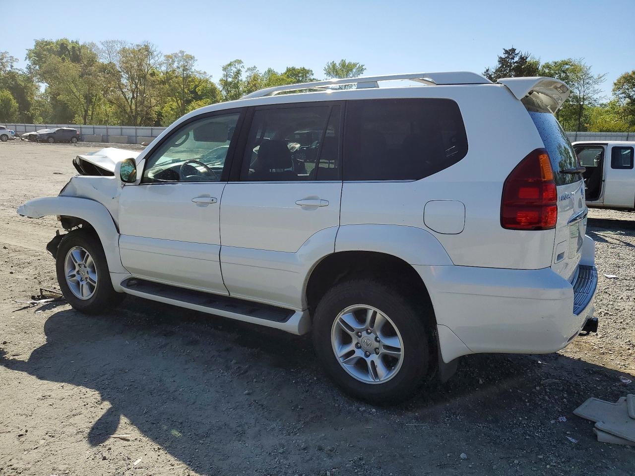 2004 LEXUS GX 470 photo 4
