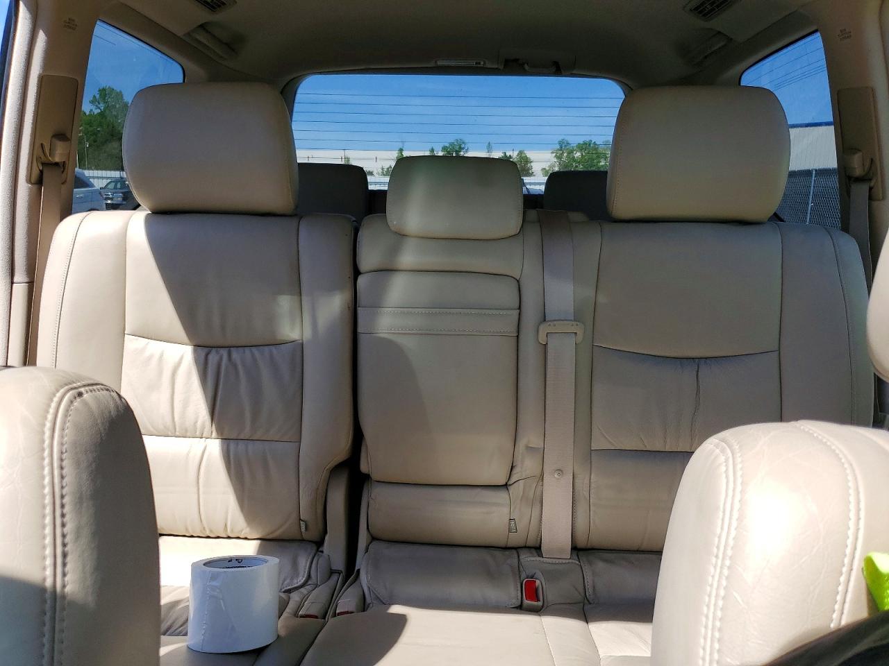 2004 LEXUS GX 470 photo 28