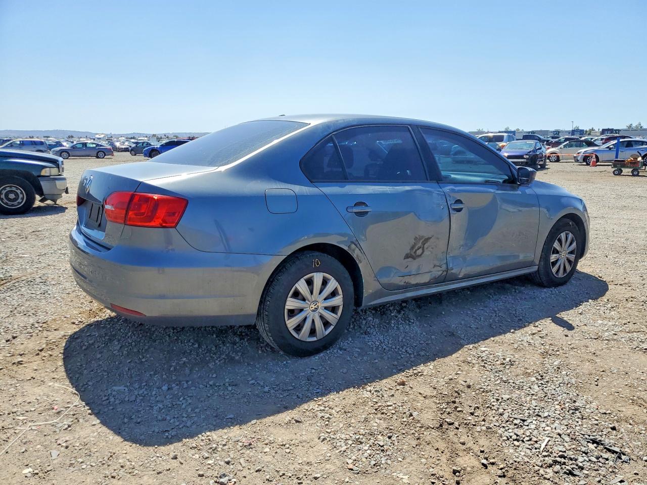 2013 VOLKSWAGEN JETTA BASE photo 7