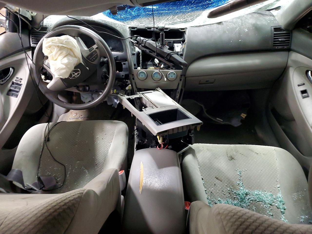 2008 TOYOTA CAMRY LE photo 15