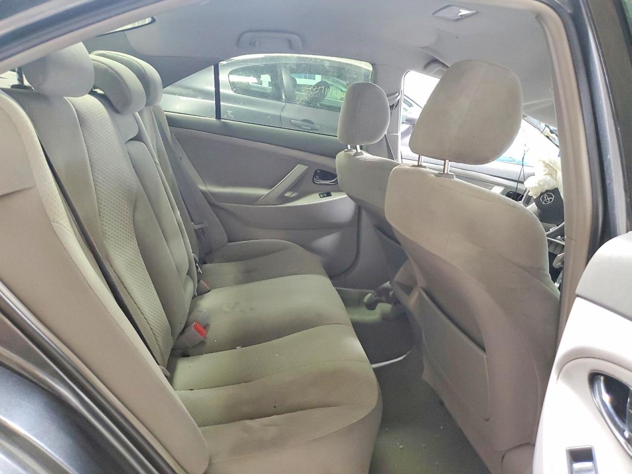 2008 TOYOTA CAMRY LE photo 19
