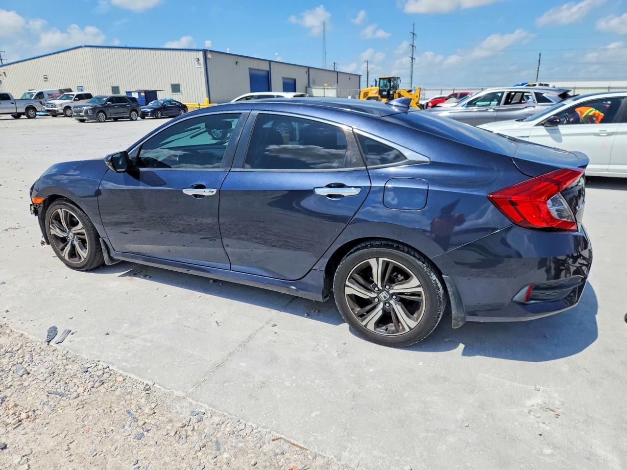 2016 HONDA CIVIC TOURING photo 3