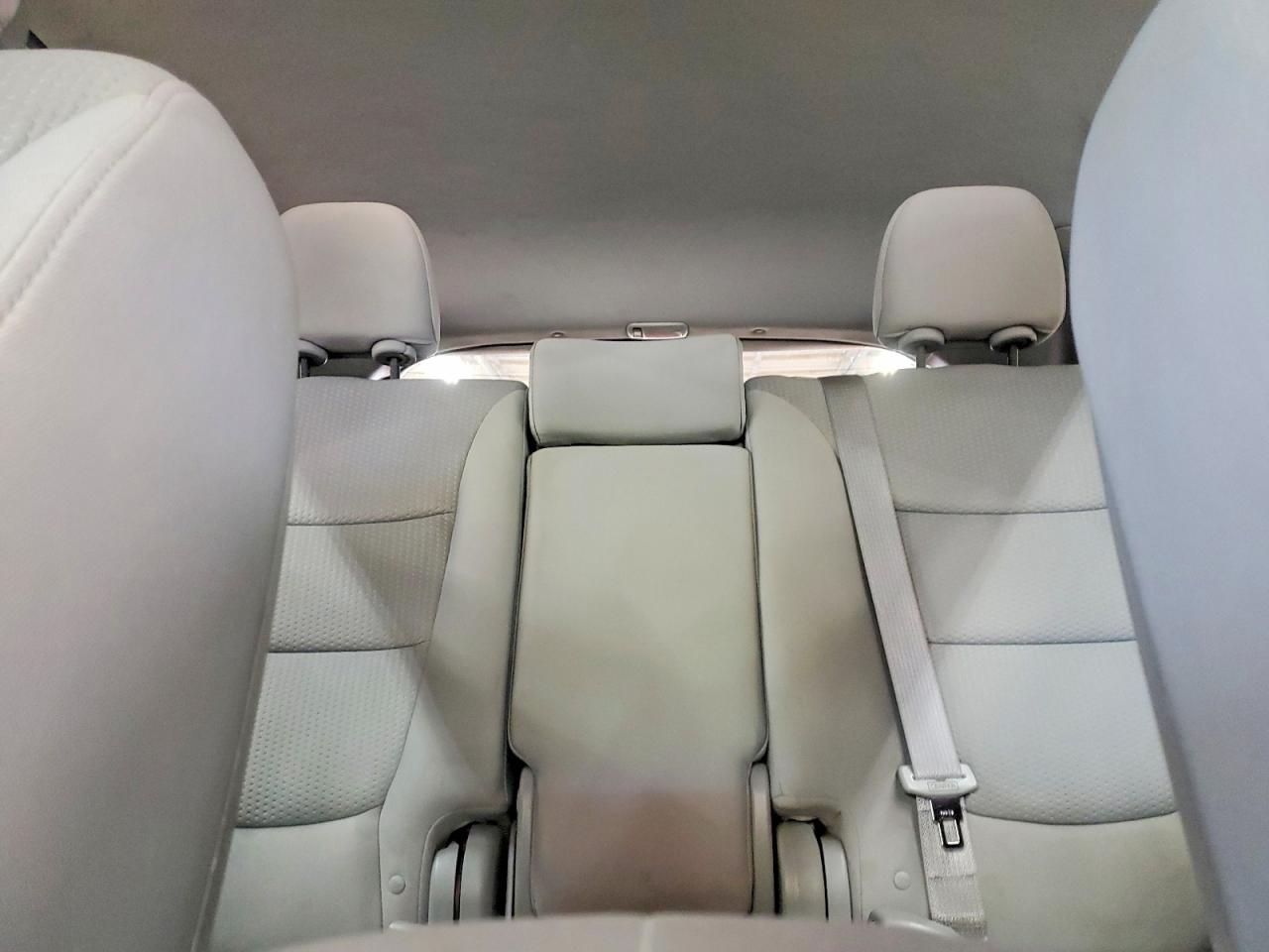 2011 KIA SORENTO LX photo 10