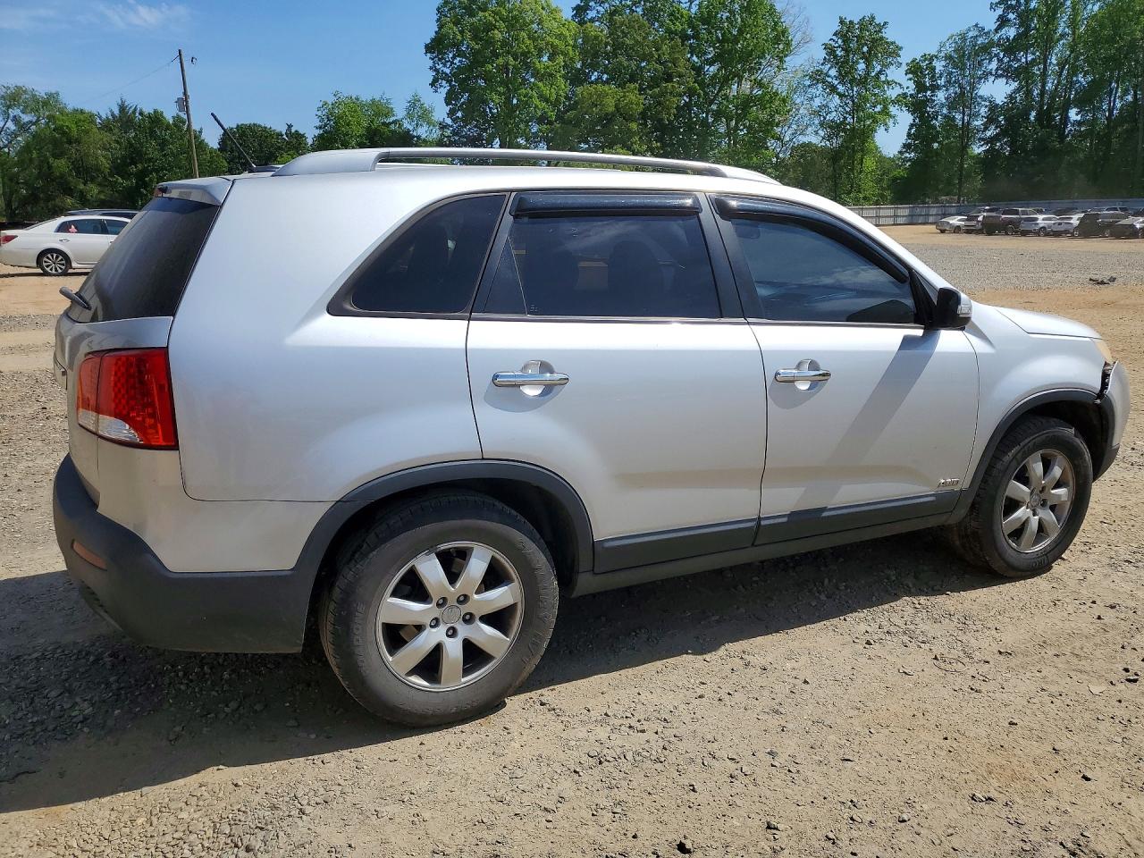 2011 KIA SORENTO LX photo 3