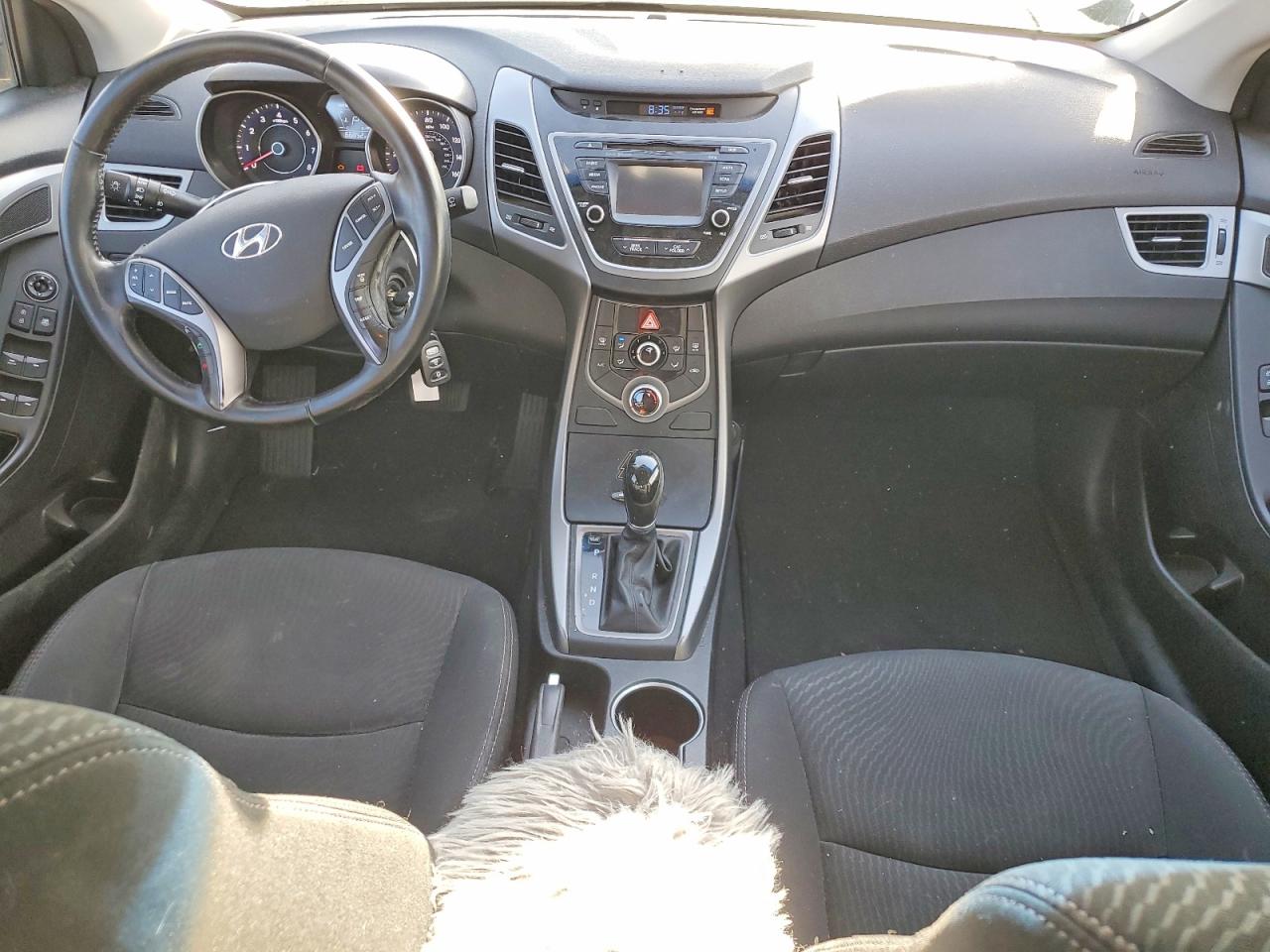 2015 HYUNDAI ELANTRA SE photo 15