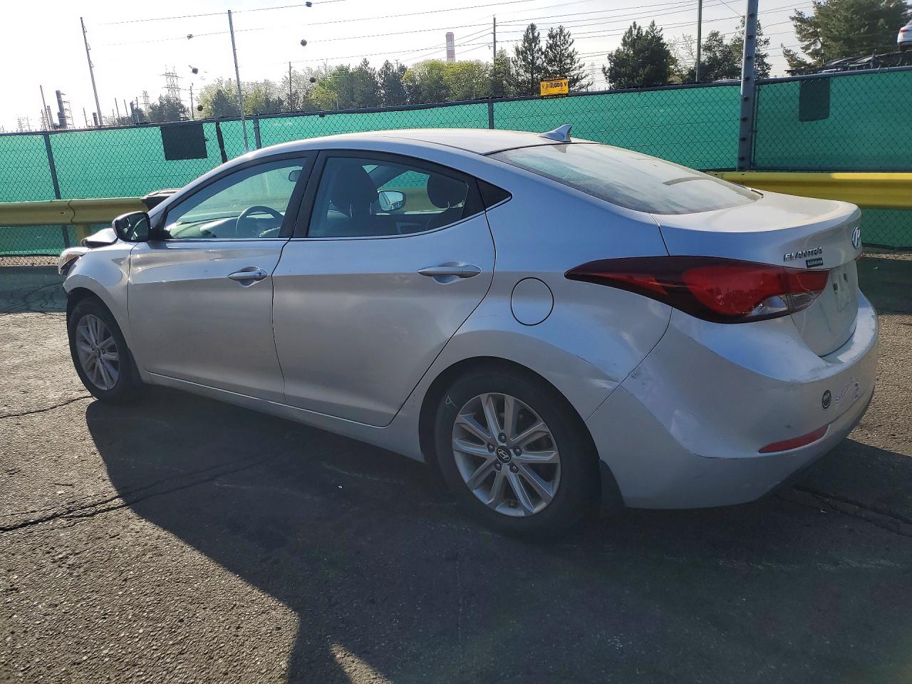2015 HYUNDAI ELANTRA SE photo 3