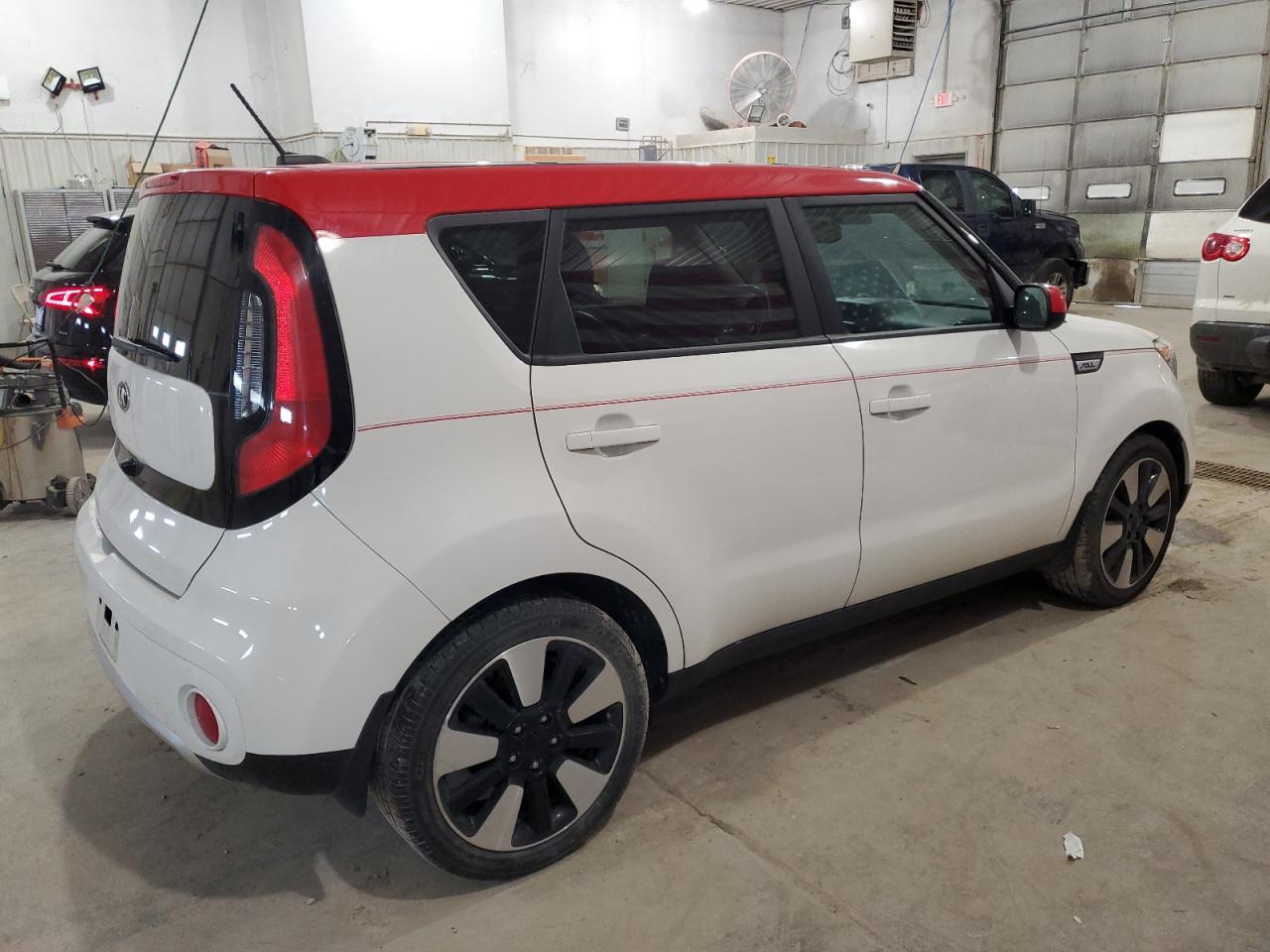 2018 KIA SOUL + photo 7