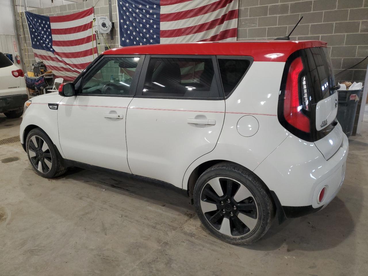 2018 KIA SOUL + photo 4
