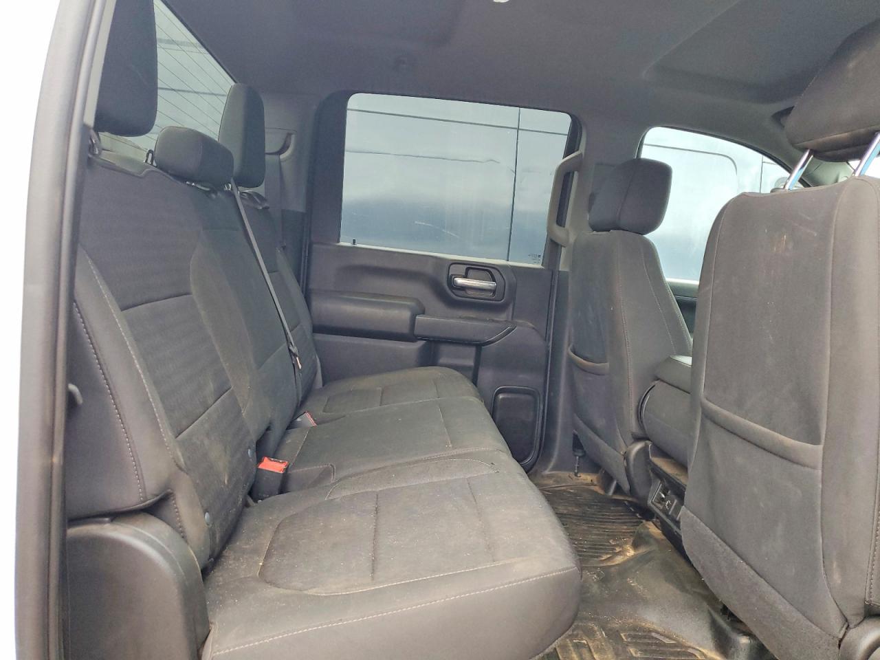 2023 CHEVROLET SILVERADO K3500 LT photo 10