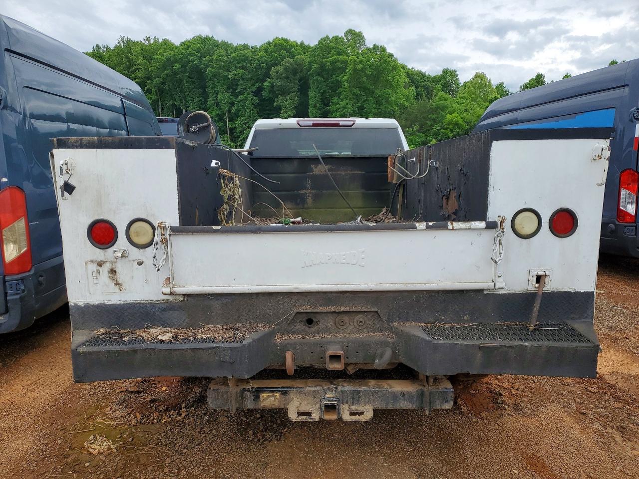 2023 CHEVROLET SILVERADO K3500 LT photo 6
