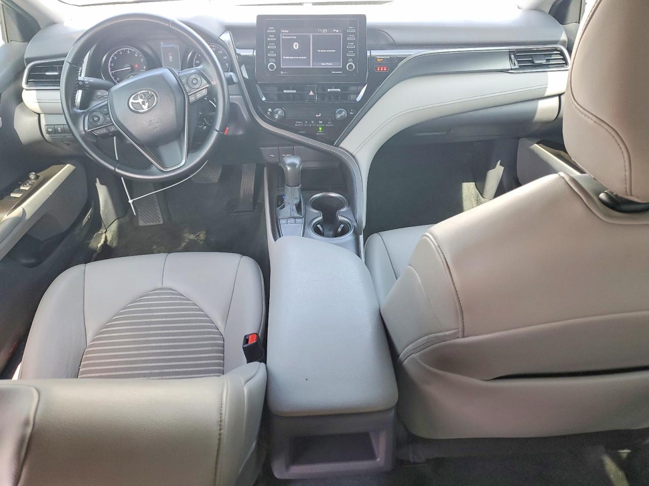 2022 TOYOTA CAMRY SE photo 15