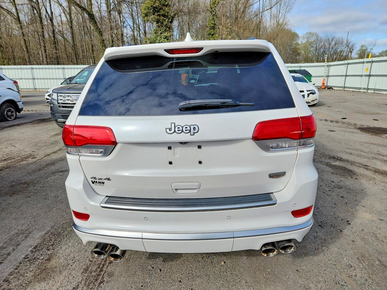2020 JEEP GRAND CHEROKEE SUMMIT photo 11
